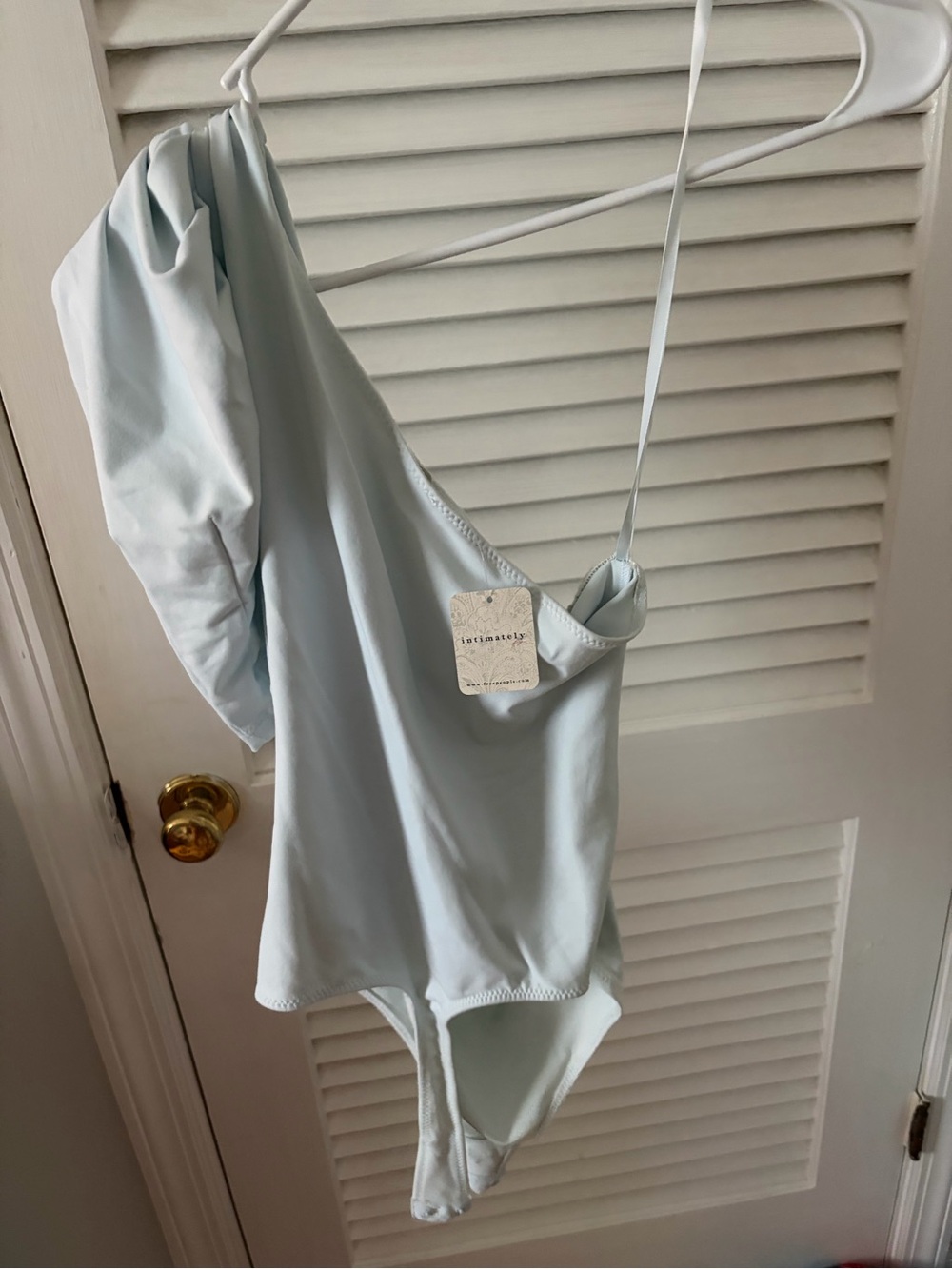 NWT Free People One-Shoulder Puff Sleeve Top in Light Blue - Picture 3 of 3